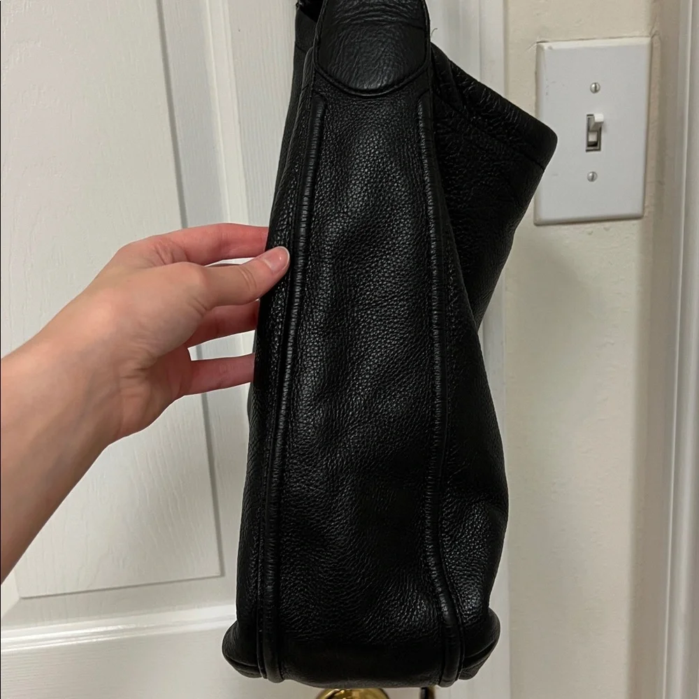 Coach Black Shoulder Bag - Picture 5 of 16
